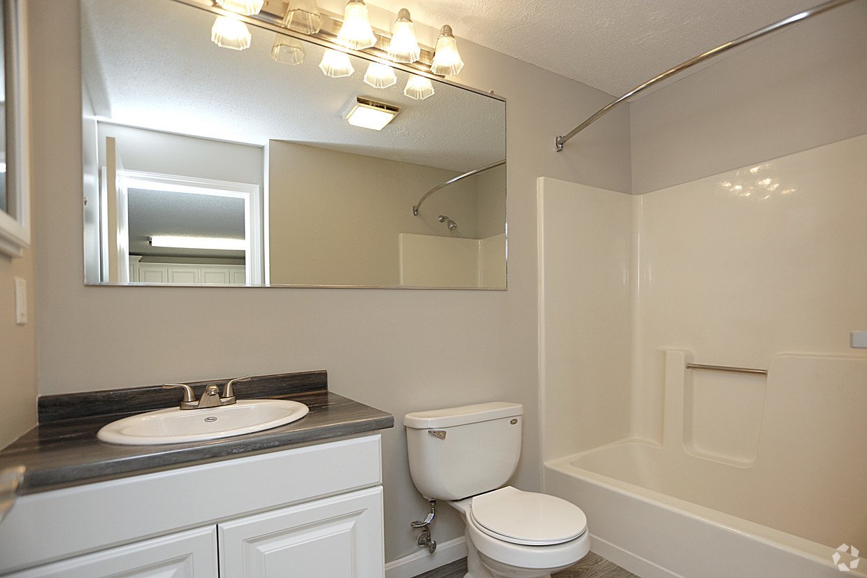 Woodedge Estates Forest Properties